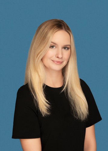 caroline boykin headshot
