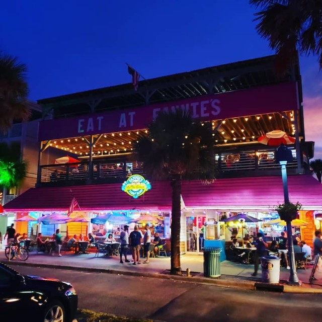 Tybee Island Fannie's on the Beach Dining Patio Nightlife Tybee Island Fannie's on the Beach Dining Patio Nightlife
