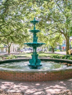 lafayette-square-fountain.jpg