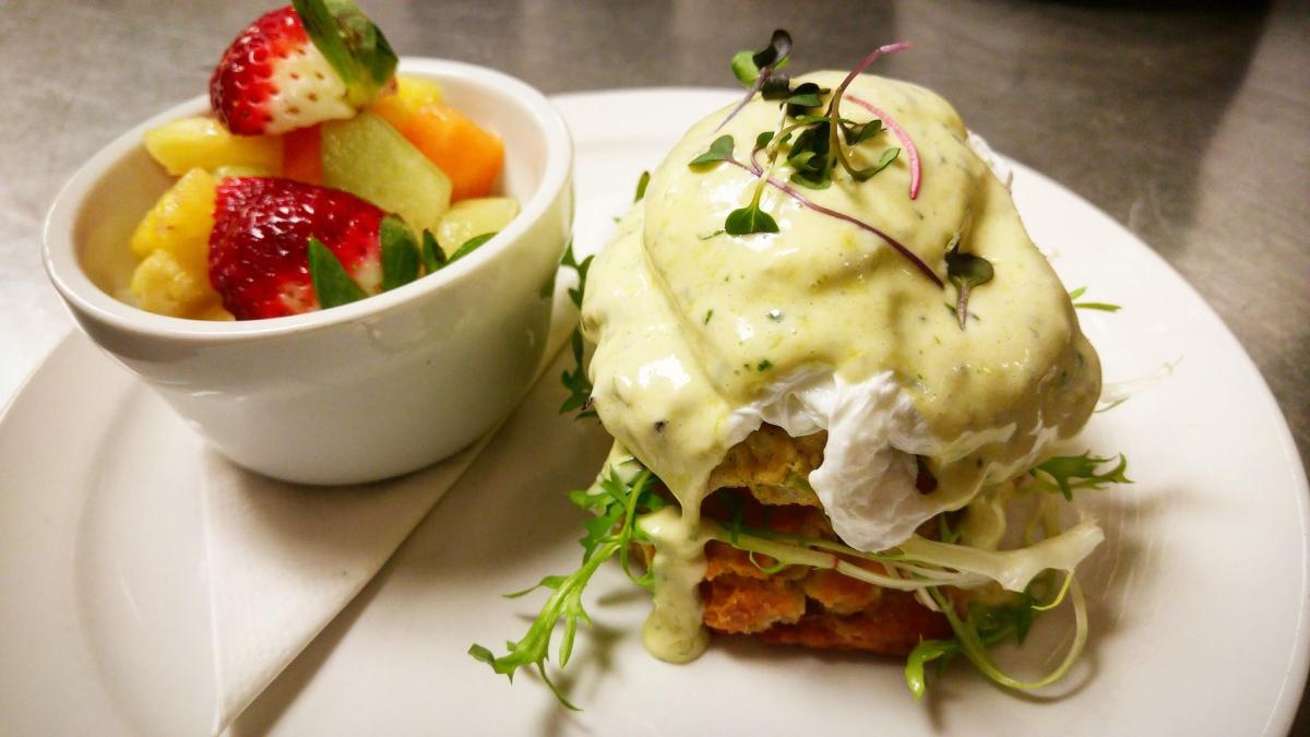 Crab Cake Benedict B. Matthews Eatery