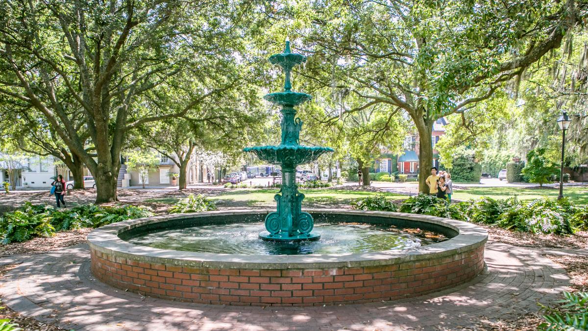 lafayette-square-fountain.jpg