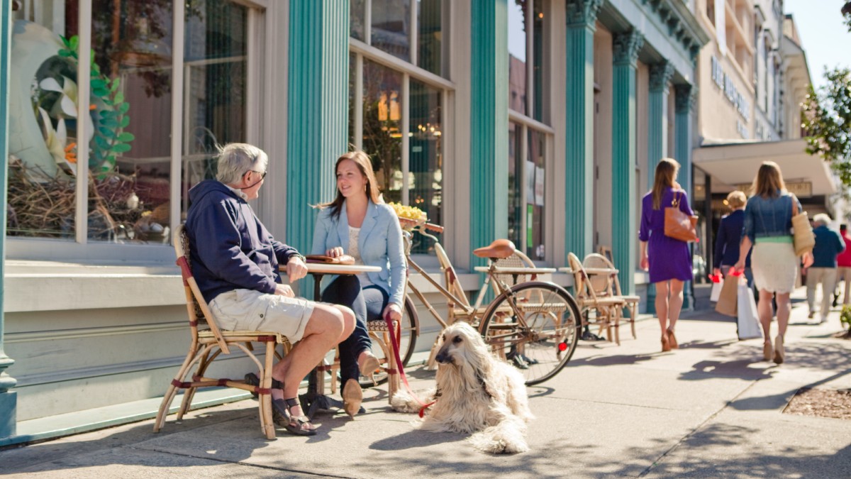 broughton-paris-market-dog-outdoor-cafe.jpg