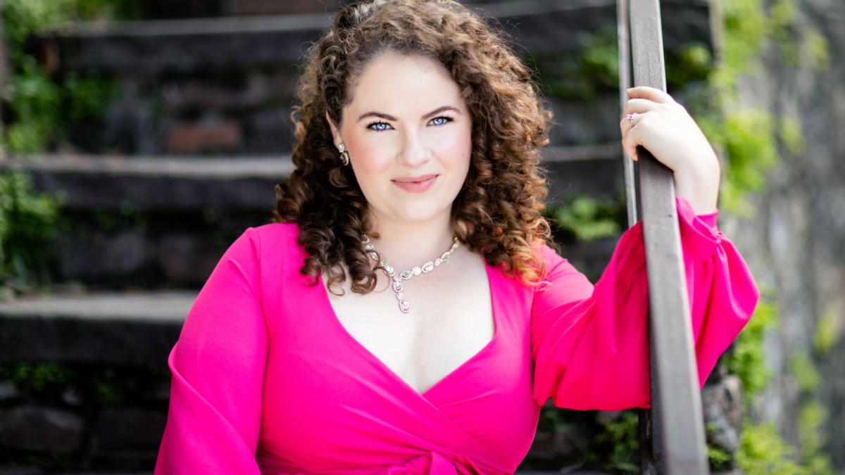 Savannah Glamour photoshoot. Savannah Glamour photoshoot.