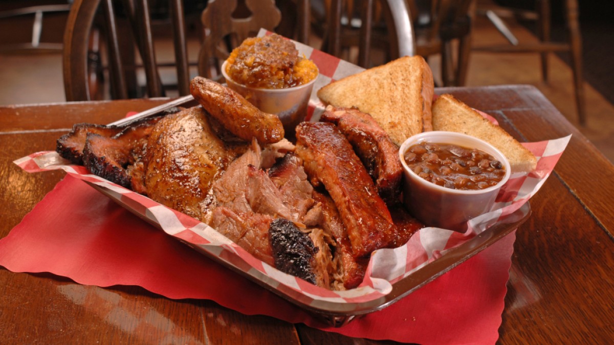 Wiley's Wiley's Championship BBQ