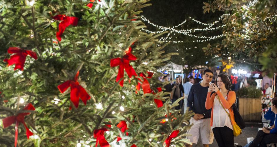 Christmas In Savannah 2022 Savannah Holly Days | Visitsavannah.com