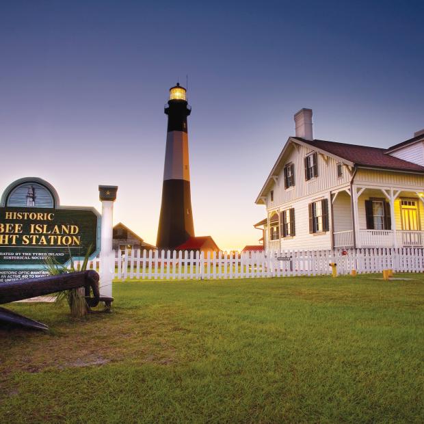 Savannah S Beach Tybee Island Ga Visit Tybee Island Lighthouse Beach