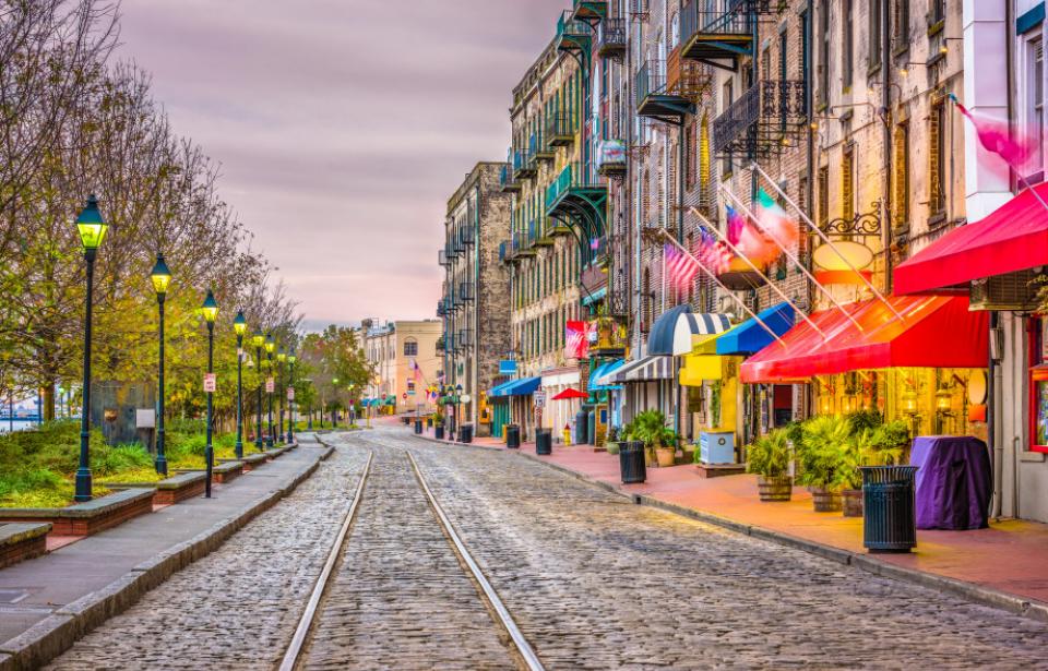 Stay in Savannah - River Street Stay in Savannah - River Street