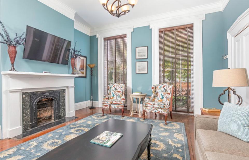 Southern Belle Parlor