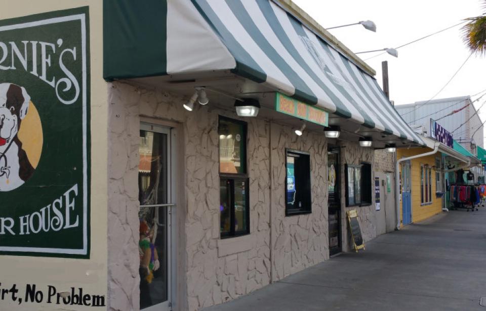 Bernie S Oyster House Tybee Island Visit Savannah