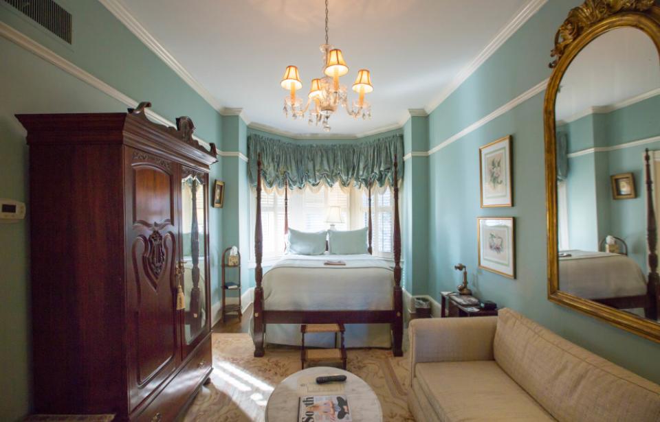Ballastone Inn Visit Savannah