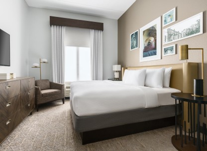 thebluff-guest-room.jpg
